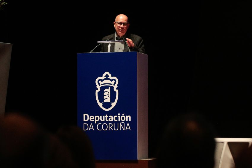 Formoso agradece o traballo do persoal da Deputación “para pór esta institución ao servizo da cidadanía”