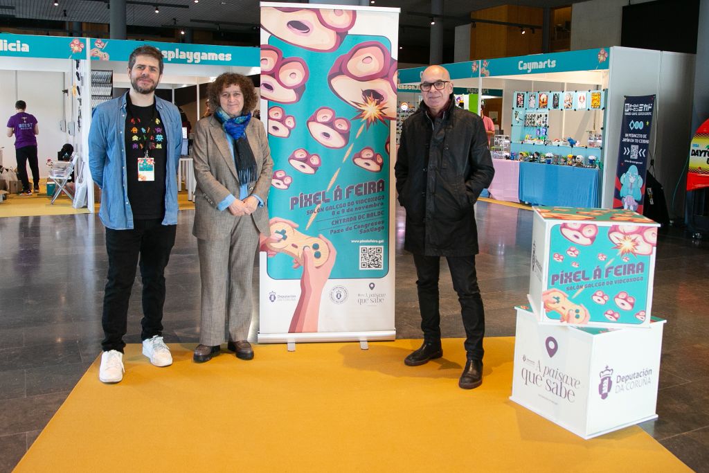 O salón Pixel á Feira, da Deputación da Coruña, celebra con éxito o talento do videoxogo en galego