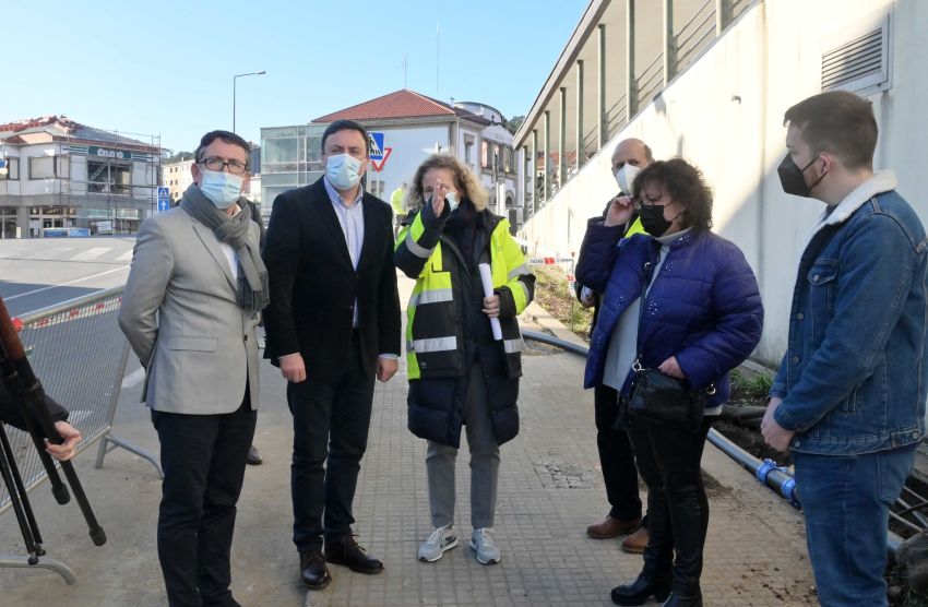 González Formoso supervisa o reinicio das obras de humanización na estrada DP-5604 en San Campio, Outes