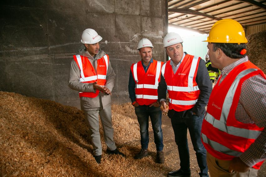 A Deputación da Coruña destaca en Vilasantar o potencial do rural na xeración de enerxía verde a partir dos recursos forestais