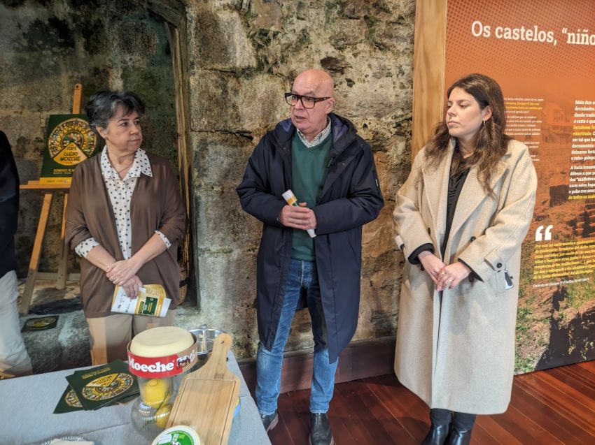 Xosé Regueira pon en valor o impulso da Feira do Queixo de Moeche como motor económico e social para a comarca