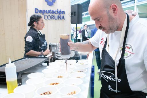 Turismo da Deputación participa no TrasanFest (Oza – Cesuras) promocionando a gastronomía e a artesanía locais