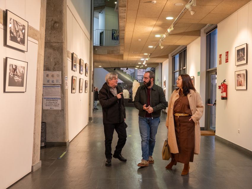 Natividade González participou en Rianxo na presentación da VIII Mostra Internacional de Cinema Documental Mares da Fin do Mundo