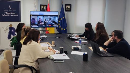 Antía Yáñez gaña o premio Raíña Lupa 2025 da Deputación na modalidade infantil coa obra “Bragakadabra”