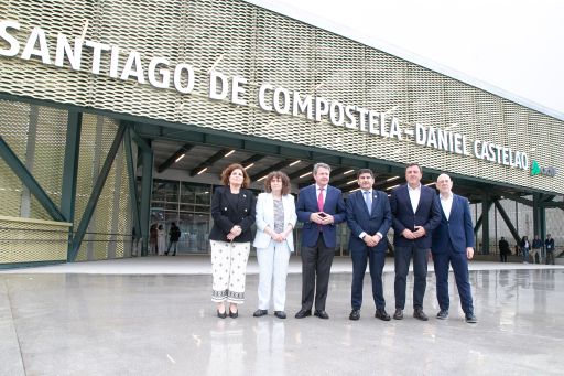 O presidente da Deputación asistiu á posta en servizo da nova estación intermodal de Santiago- Daniel Castelao