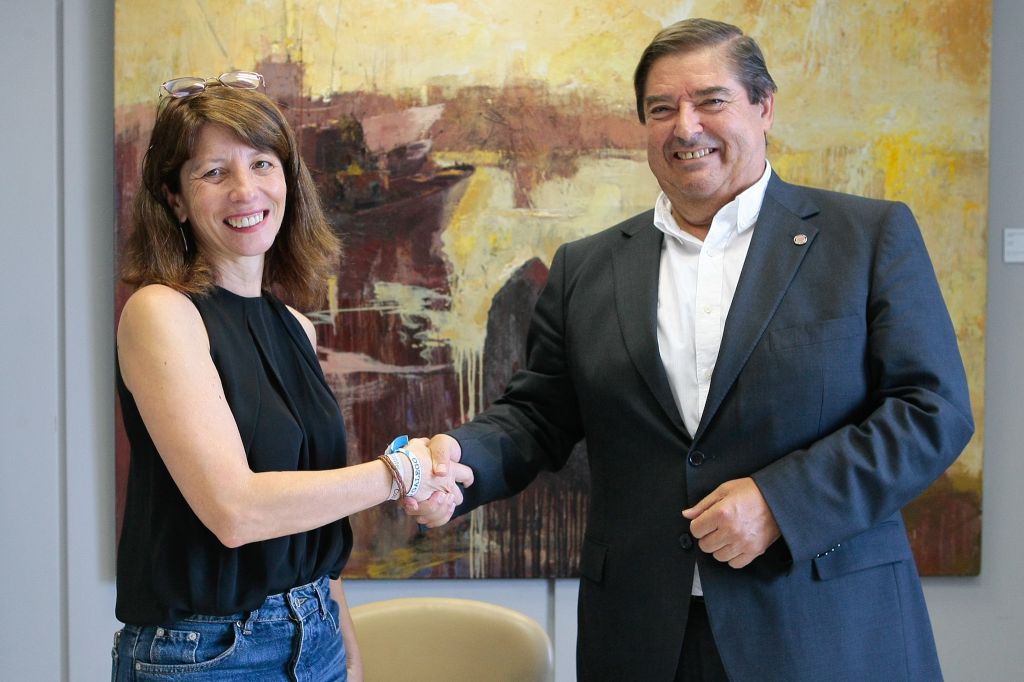 A Deputación e a UDC asinan un convenio para financiar actividades do centro de estudos de xénero da Universidade da Coruña