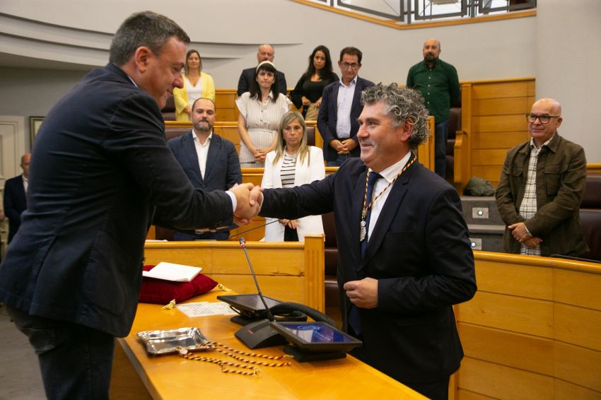O pleno da Deputación da Coruña aproba constituir a comisión para a creación das Casas de Acompañamento aos Maiores (CAM)