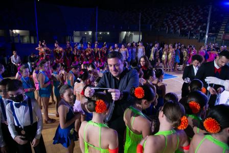 Abderrahmane Aferdi e Alice Finot gañan Os 10.000 Peregrinos, que bate récord de participación