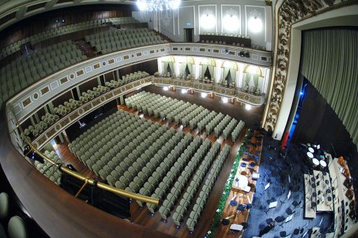 Nove centros escolares da provincia inician a campaña escolar do Teatro Colón