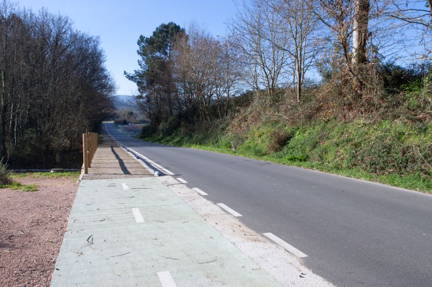 A Deputación remata as obras de mellora dos tres primeiros quilómetros da estrada DP-0106, entre Abegondo e Carral