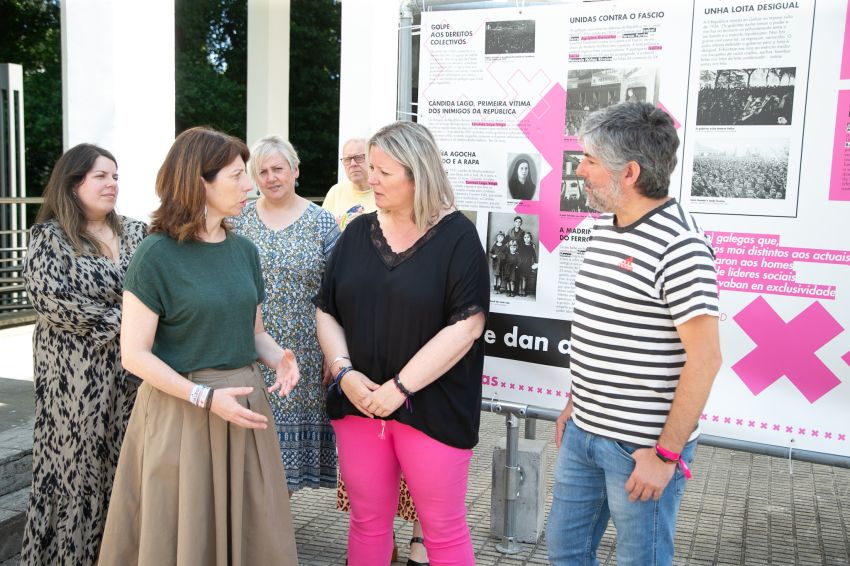 A mostra da Deputación “Sinaladas” chega a Fene para difundir a loita das mulleres galegas no século XX