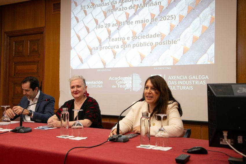 A deputada de cultura, Natividade González, inaugura en Mariñán as III Xornadas da Academia Galega de Teatro