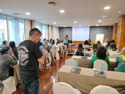 A Deputación impulsa na Capela a sensibilización ambiental entre o alumnado de Primaria cun obradoiro sobre aves nocturnas
