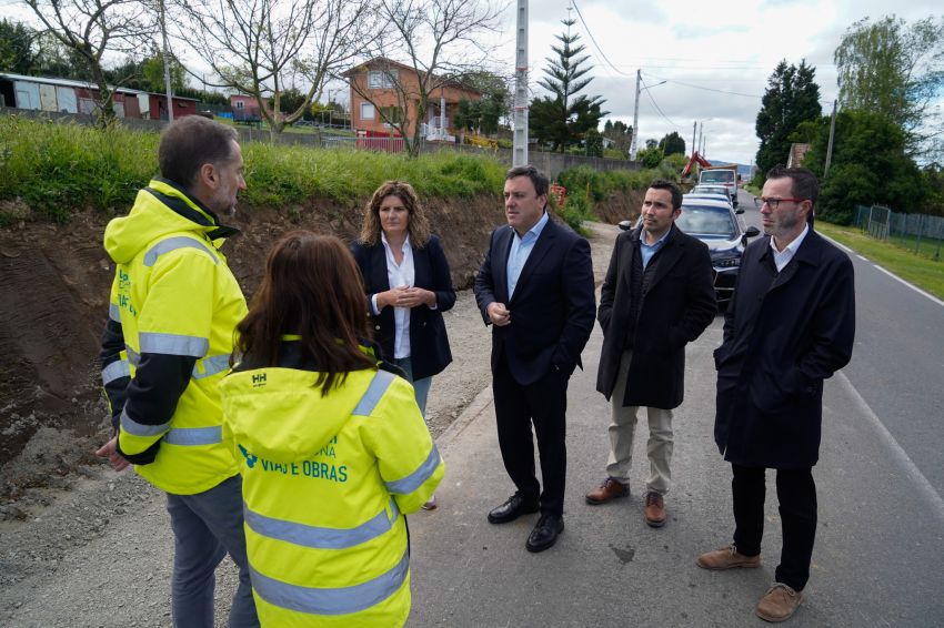 O Plan Único da Deputación inviste 211.400 euros para converter a rúa da Garda de Narón nun bulevar con beirarrúas máis anchas, novo alumeado e árbores