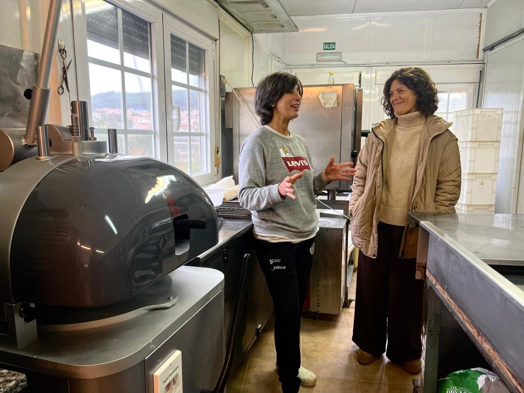 Oitenta e unha empresas de Muros recibiron axudas do PEL da Deputación para mellorar a súa actividade e contratar persoal