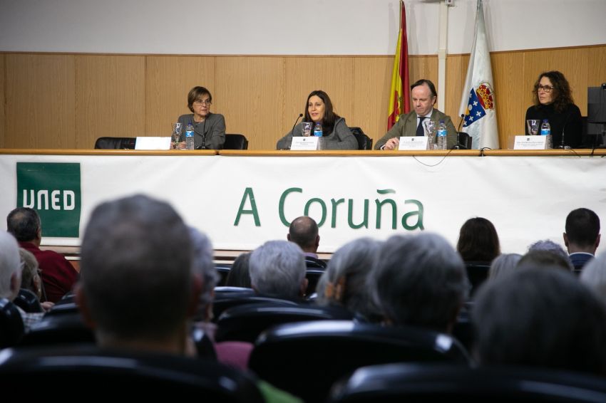 A Deputación pon en valor o papel do programa UNED Sénior na aprendizaxe ao longo da vida