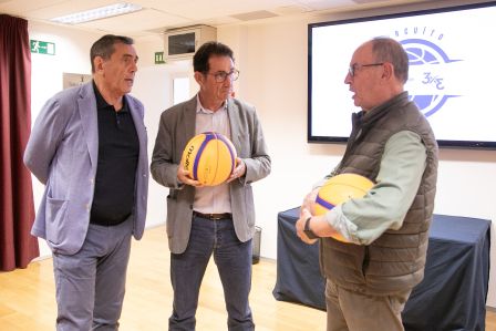 Carballo énchese de baloncesto con 35 equipos na xornada inaugural do Circuíto 3x3 da Deputación da Coruña