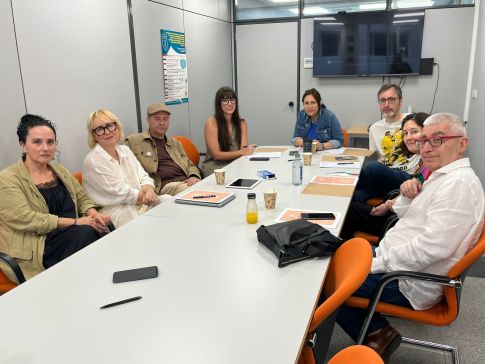 A firma de moda D-due gaña o I Premio Luís Seoane de deseño