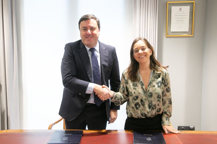 A Deputación e o Concello da Coruña asinan un novo convenio para a xestión compartida do Teatro Colón nos anos 2026 e 2027