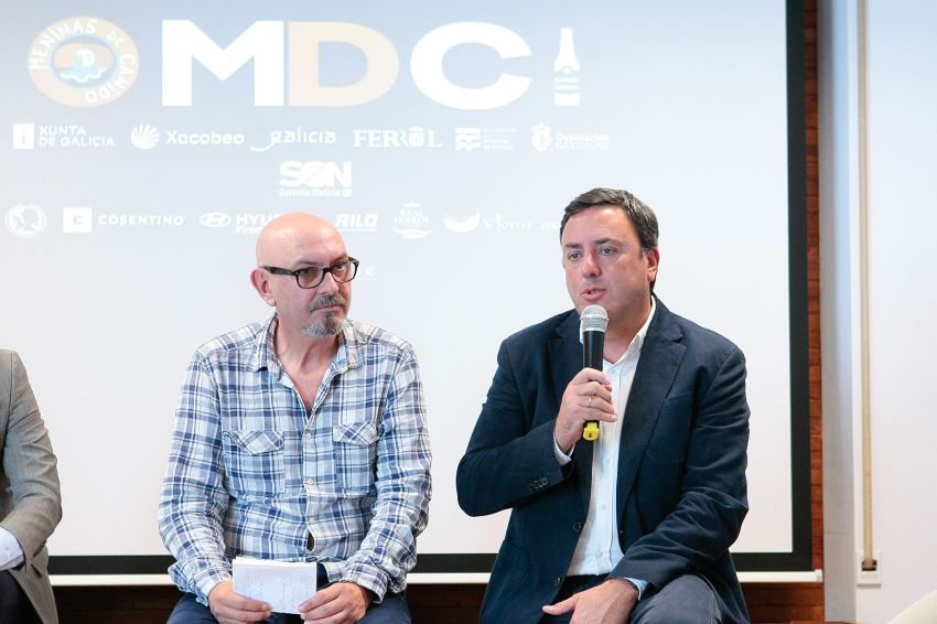 Valentín González Formoso destaca que as Meninas de Canido amosan “a capacidade de mover un barrio con creatividade”