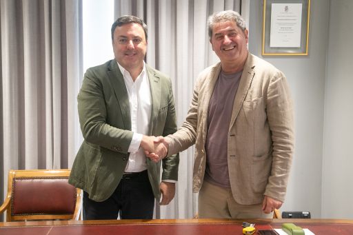 A Deputación e o Concello de Dumbría invisten 190.000 euros na creación dun Punto de Atención á Infancia en Berdeogas
