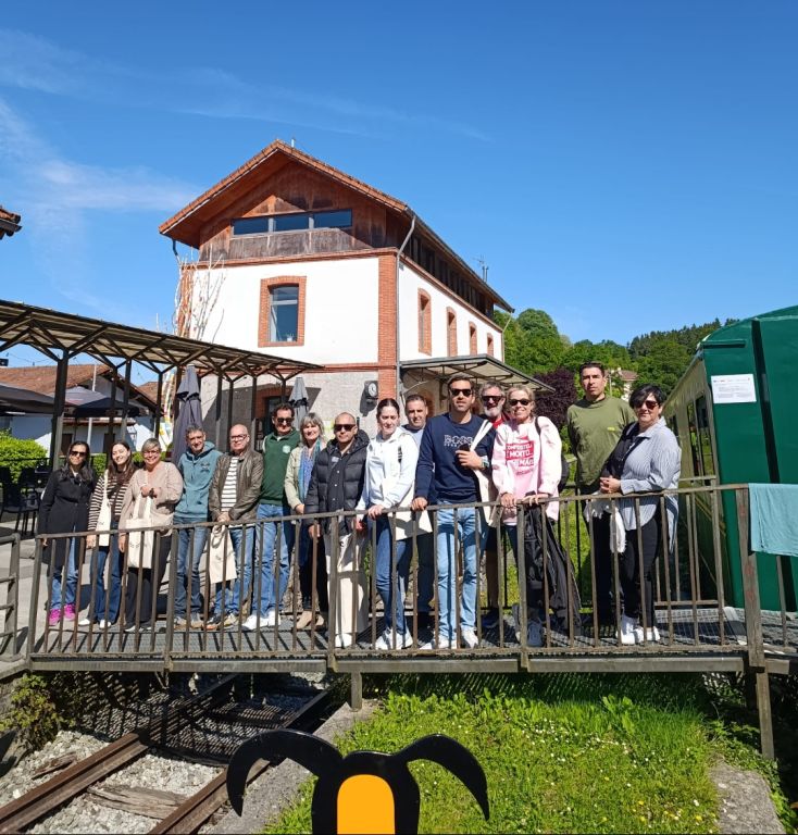A Deputación estuda en Euskadi e Navarra o éxito das súas vías verdes para aplicalo na Compostela-Tambre-Lengüelle