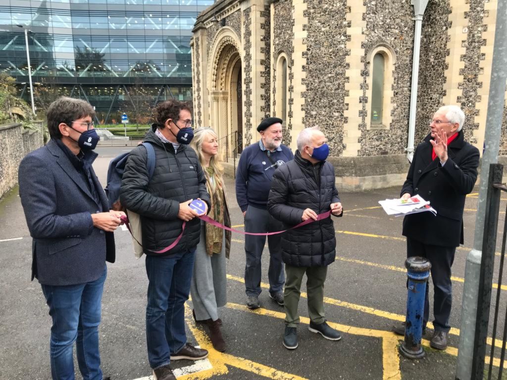 A Deputación da Coruña sinaliza o Camiño Inglés a Santiago no tramo Reading- Southampton, en Inglaterra
