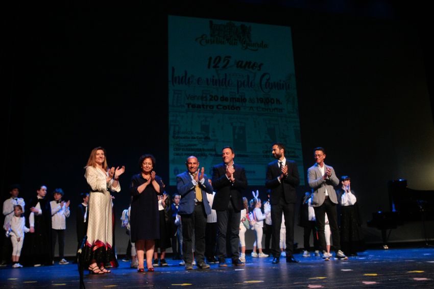 Valentín González Formoso, nomeado mago de honra polo alumnado do IES Eusebio da Guarda no seu 125 aniversario