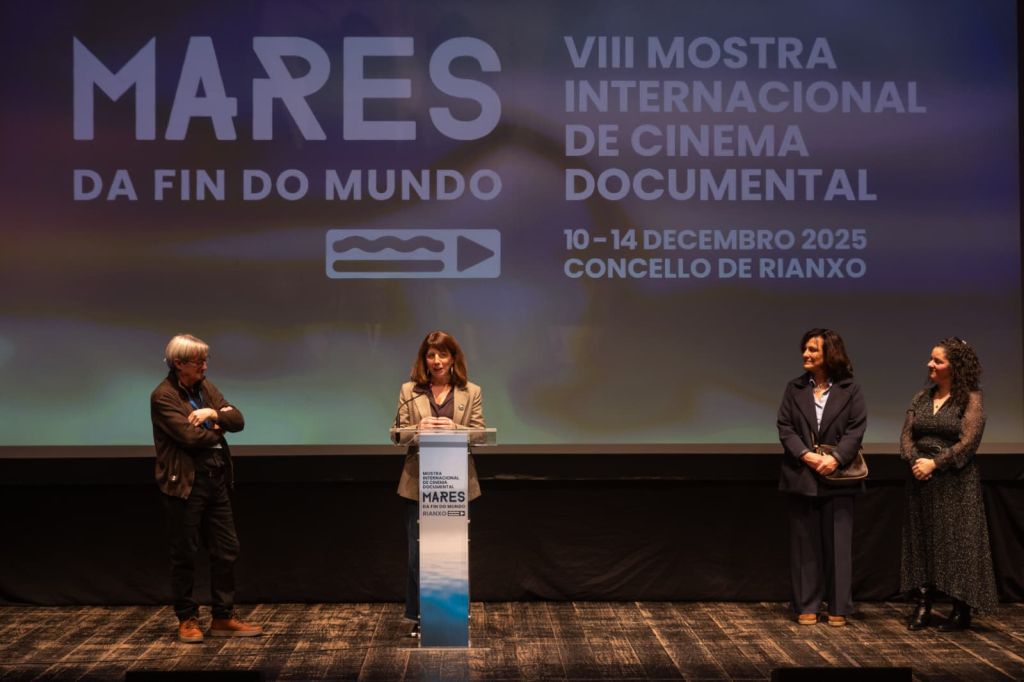 Sol Agra defende en Rianxo o valor do cinema documental na apertura de Mares da Fin do Mundo