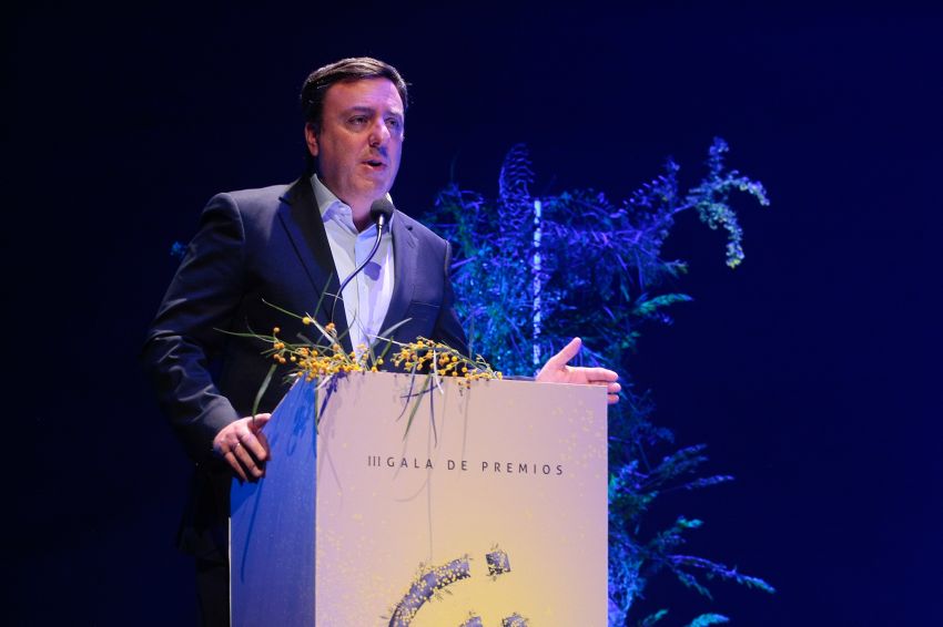 Unha quincena de persoas e entidades reciben os seus galardóns na Gala de Premios culturais da Deputación