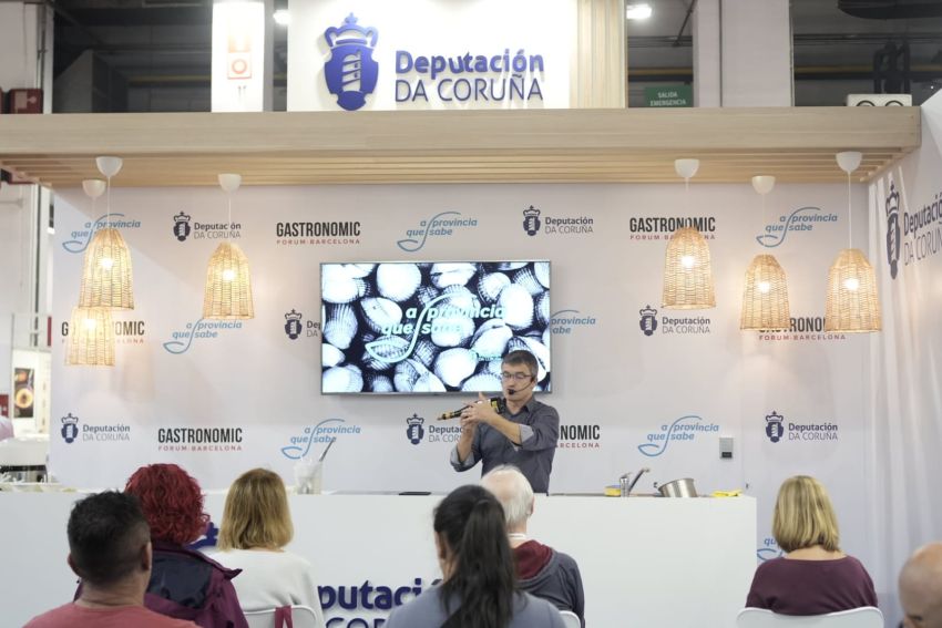 Primeiro día da Deputación no Gastronomic Forum Barcelona, que triunfa exhibindo a gastronomía da provincia