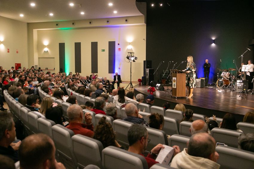 Carnota inaugura o novo Auditorio Municipal do Viso, chamado a ser “o corazón cultural” do concello