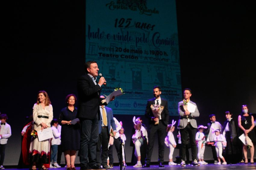 Valentín González Formoso, nomeado mago de honra polo alumnado do IES Eusebio da Guarda no seu 125 aniversario