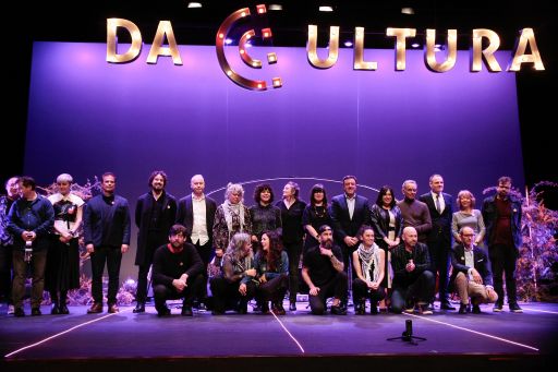 Unha quincena de persoas e entidades reciben os seus galardóns na Gala de Premios culturais da Deputación