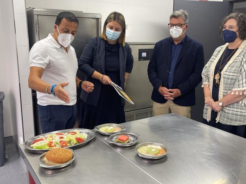 A Deputación da Coruña colabora con ASPACE na edición dun receitario de alimentación texturizada