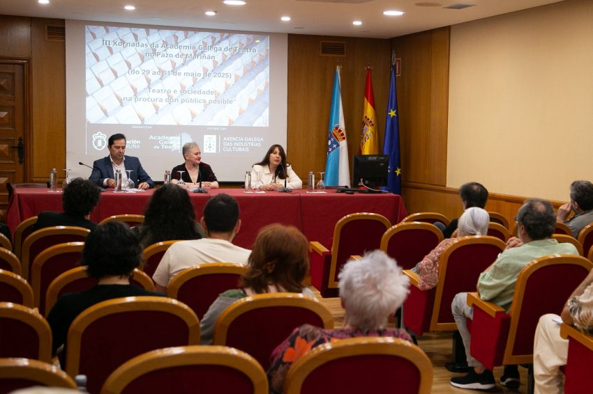 A deputada de cultura, Natividade González, inaugura en Mariñán as III Xornadas da Academia Galega de Teatro