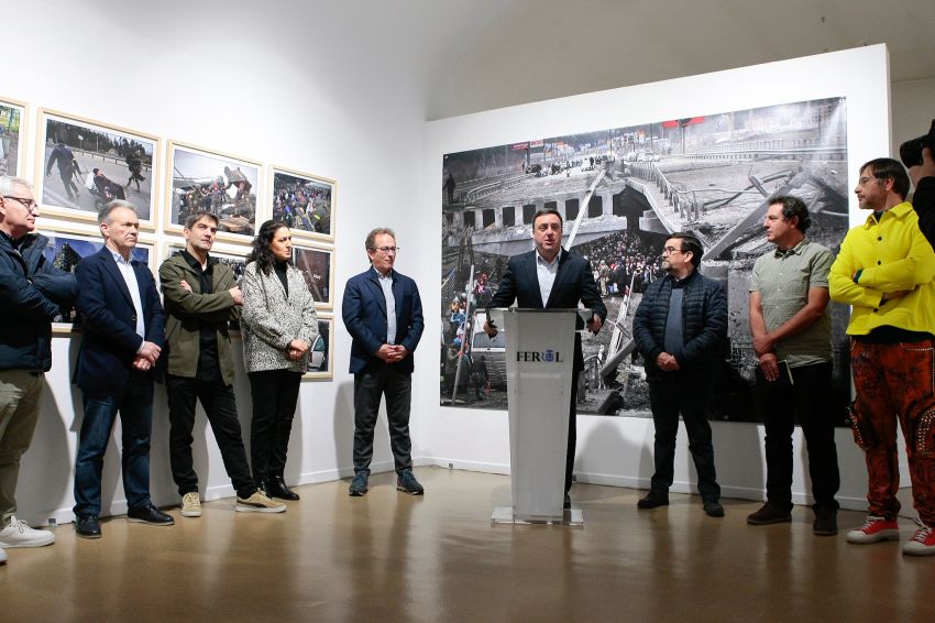 A Deputación trae a Ferrol a mostra fotográfica “Ucrania, la Guerra de los civiles”