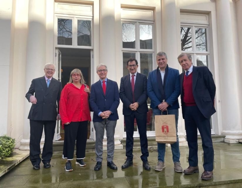 A Deputación da Coruña promociona en Londres o Camiño Inglés e o de Fisterra-Muxía como referentes de turismo sostible, cultural e espiritual