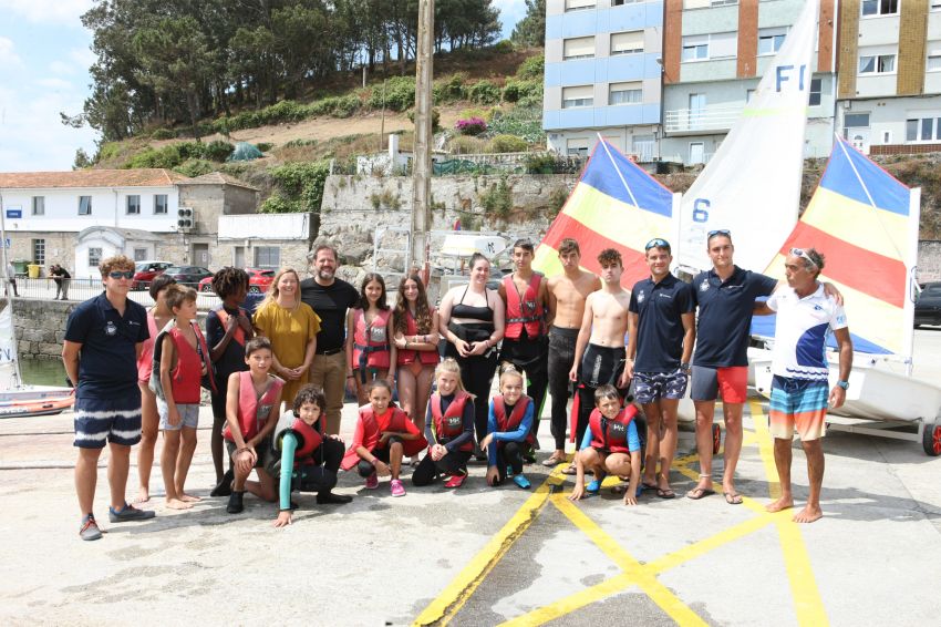 A quenda de Ponteceso marca o récord de inscritos na Campaña de Vela da Deputación