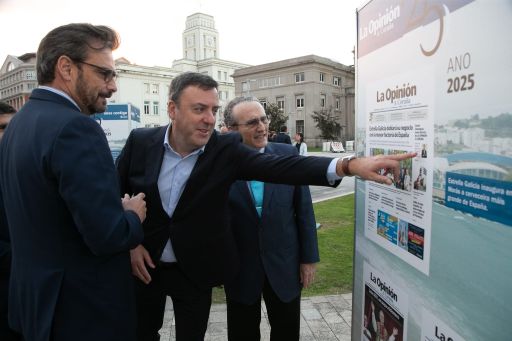 Formoso felicita a La Opinión de A Coruña polos seus 25 anos de compromiso co xornalismo local e de proximidade