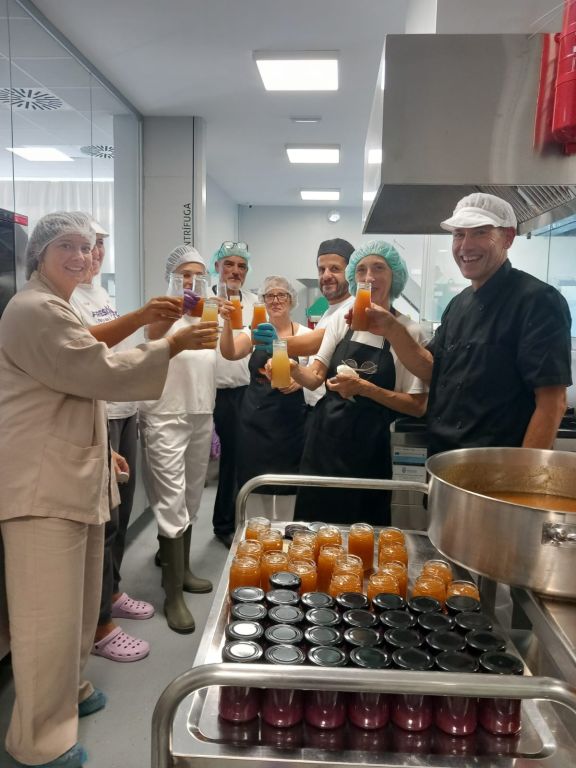 A Deputación apoia a Asociación Máis de Tres de Rois na posta en valor das producións locais e sostibles