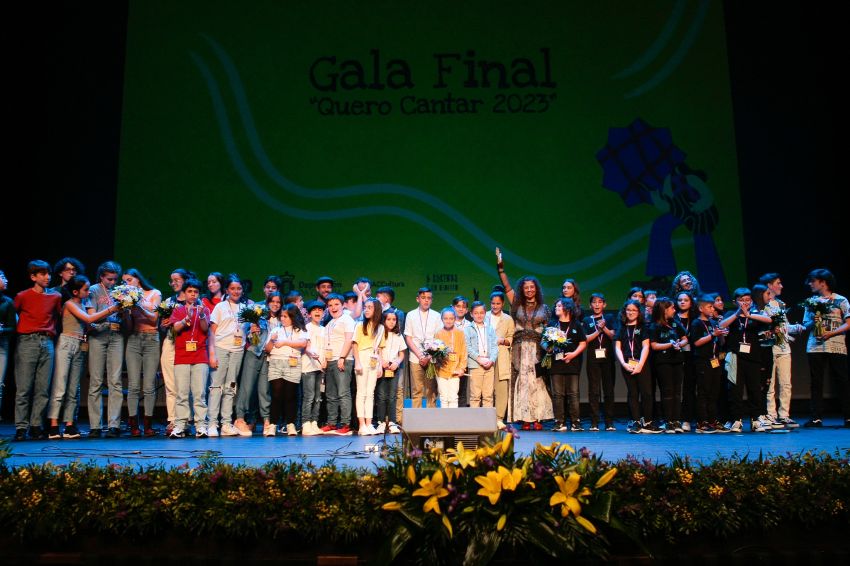 O grupo “O ritmo dos soños” de Caión e o dúo “Temos terras” de Santiago e Teo, gañan o VI Concurso Quero Cantar