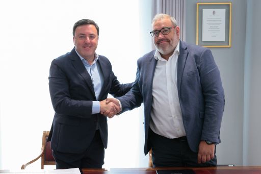 A Deputación e o Concello de Sobrado destinan 239.000 euros para cofinanciar as obras de mellora de varios camiños e pistas
