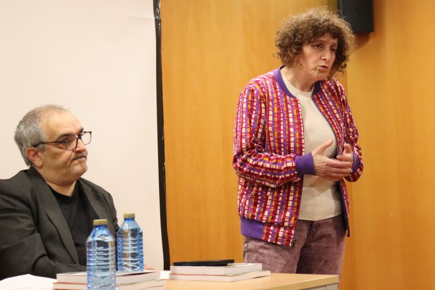 Xosé Penas destaca nunha mesa redonda sobre o patrimonio o esforzo orzamentario da Deputación, vinte veces superior ao da Xunta de Galiza