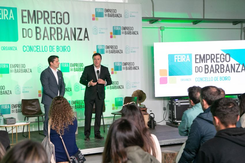 Formoso reivindica en Boiro a importancia de apoiar o talento local e o emprendemento máis alá das grandes cidades
